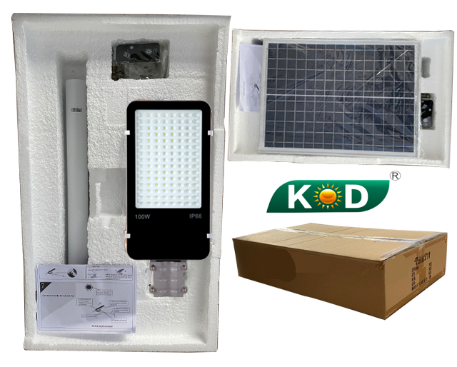High Brightness LED Solar Street Light 3000Lm 150W which produced by China manufacturer